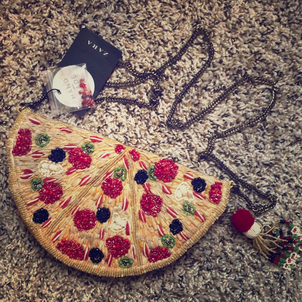 Zara pizza clutch